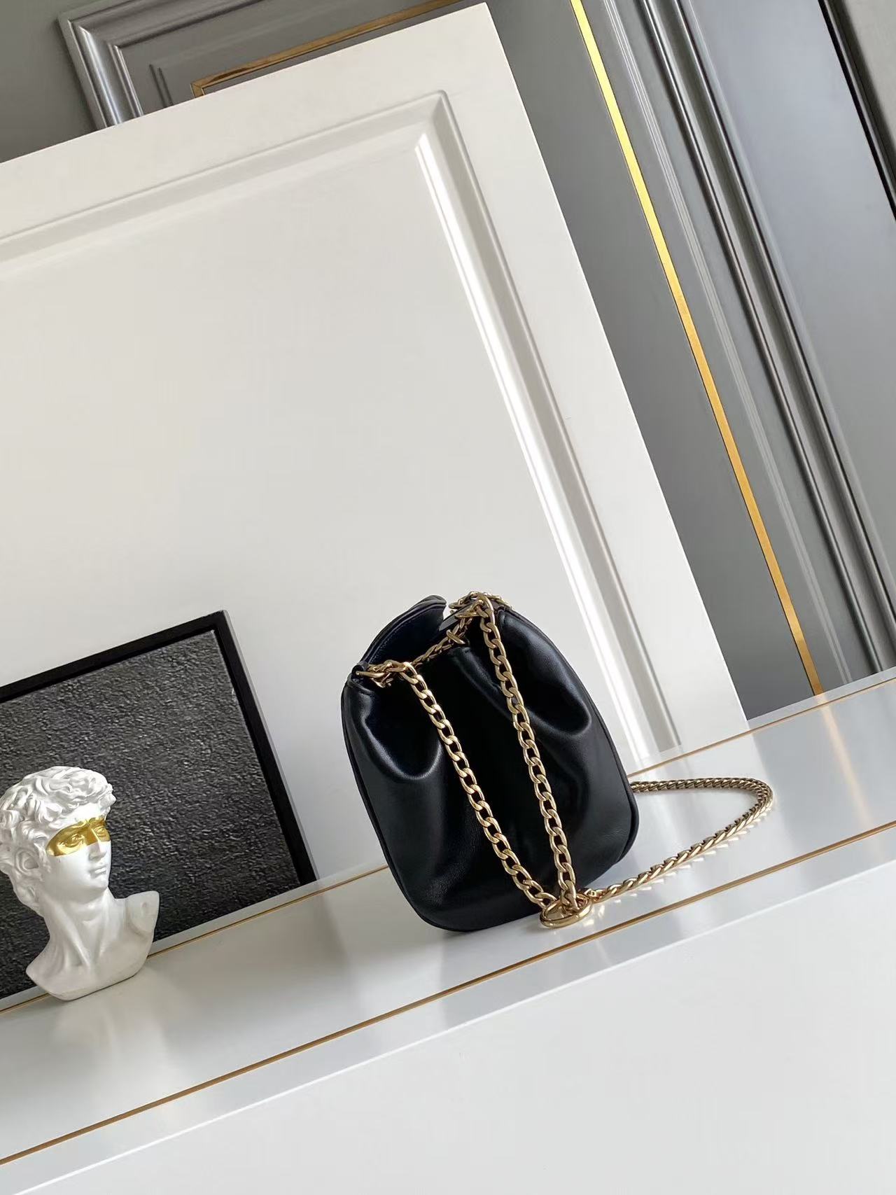Tumulte small nappa leather bag