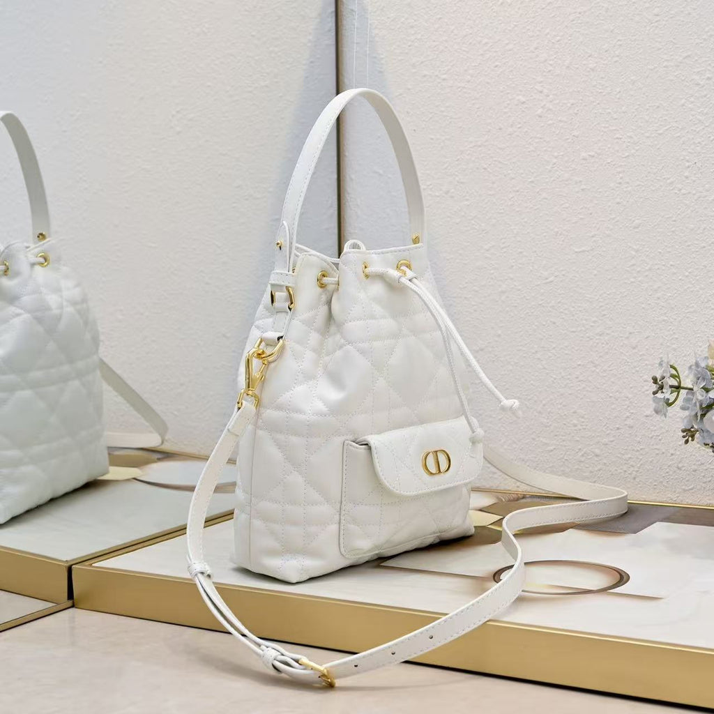 Small DR Caro Bucket Bag Powder Macrocannage Lambskin