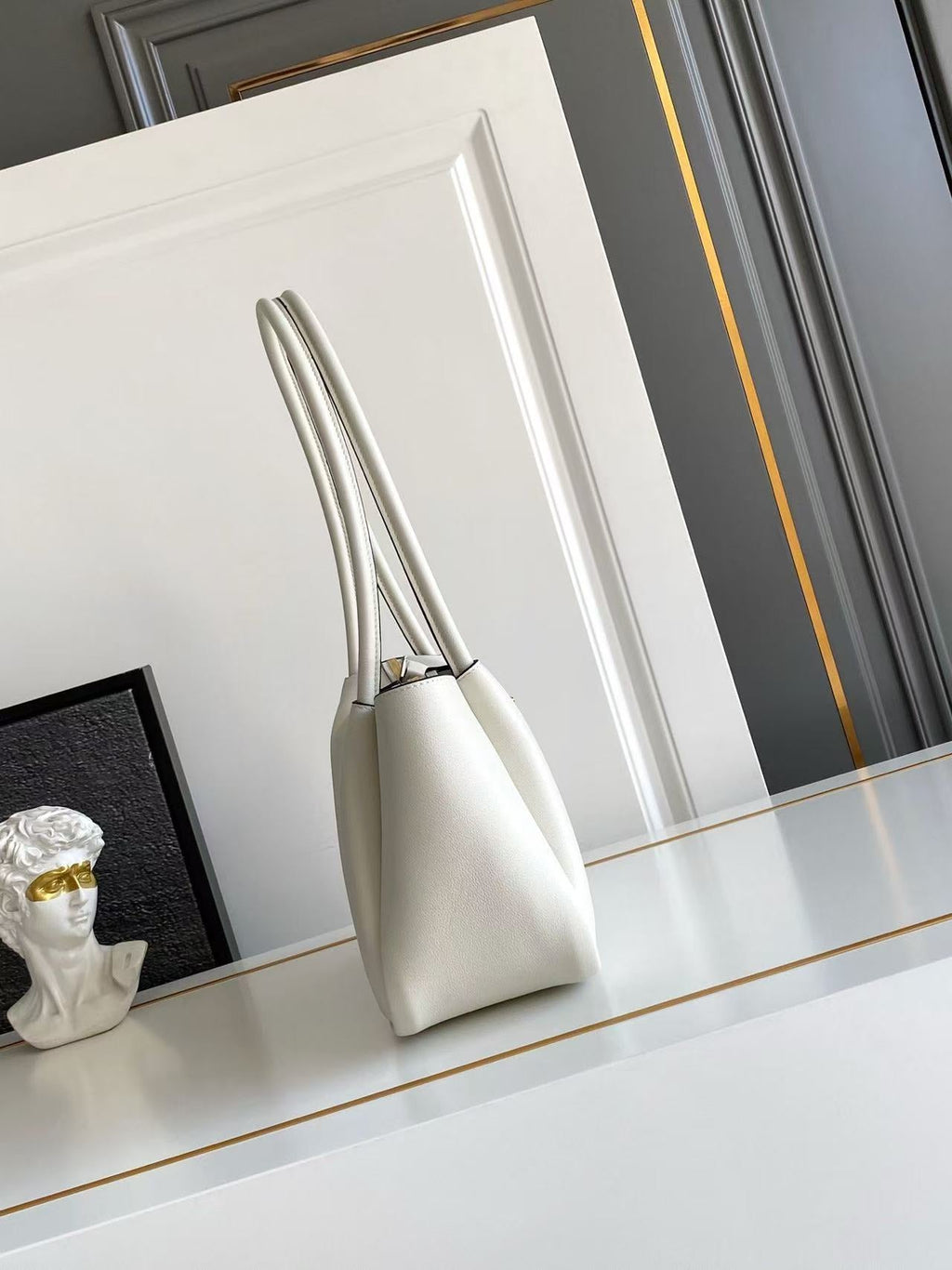 Darling medium leather shoulder bag
