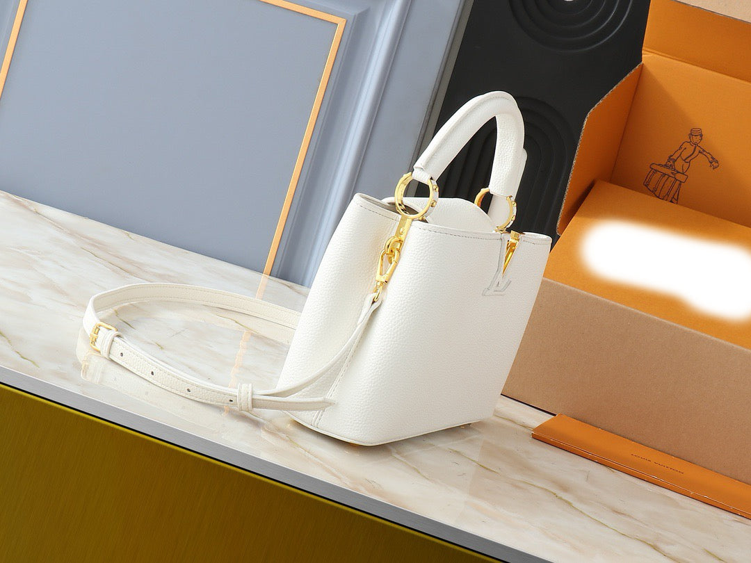 White leather V-logo handbag series