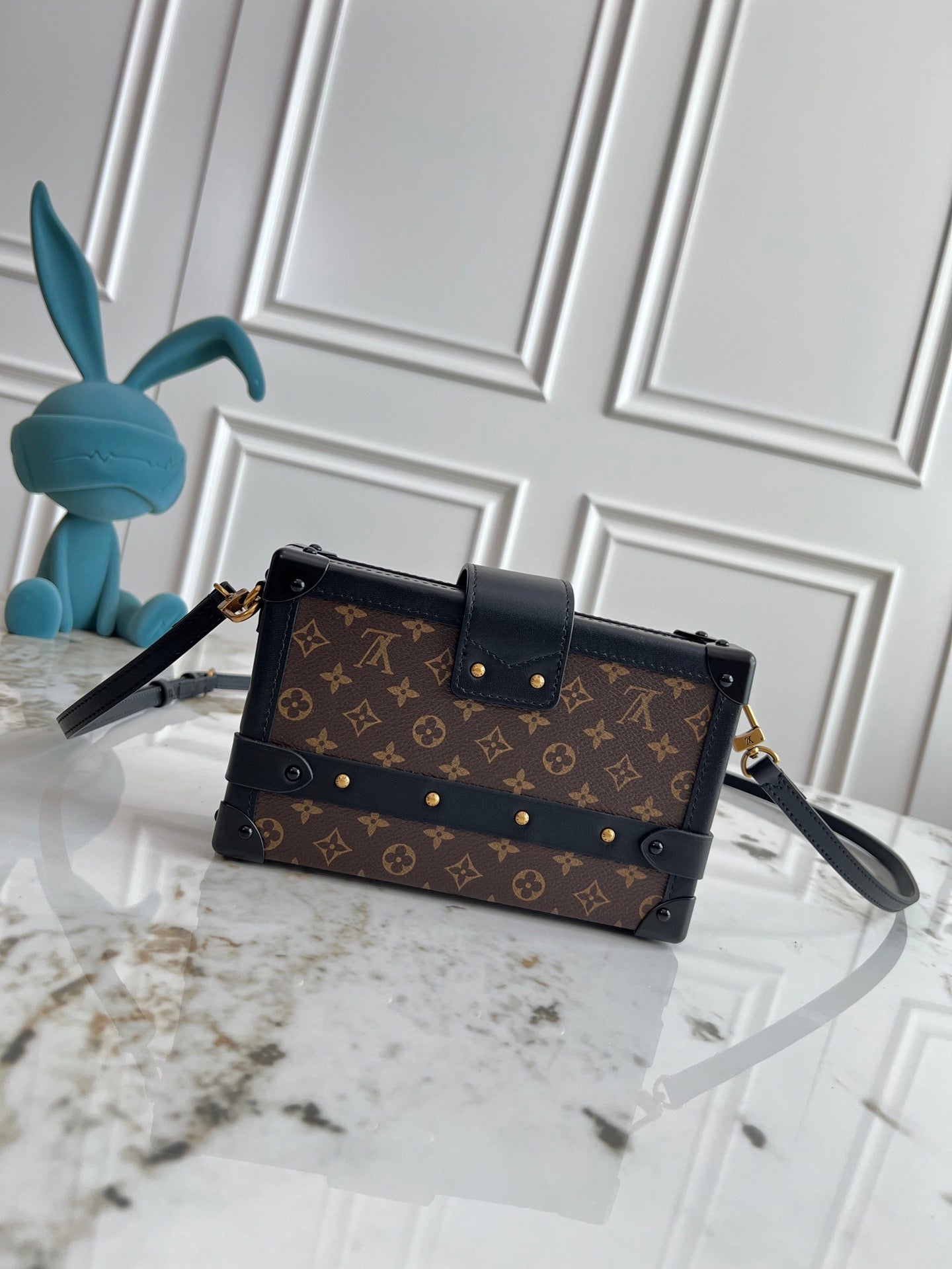 Petite Malle Souple handbag