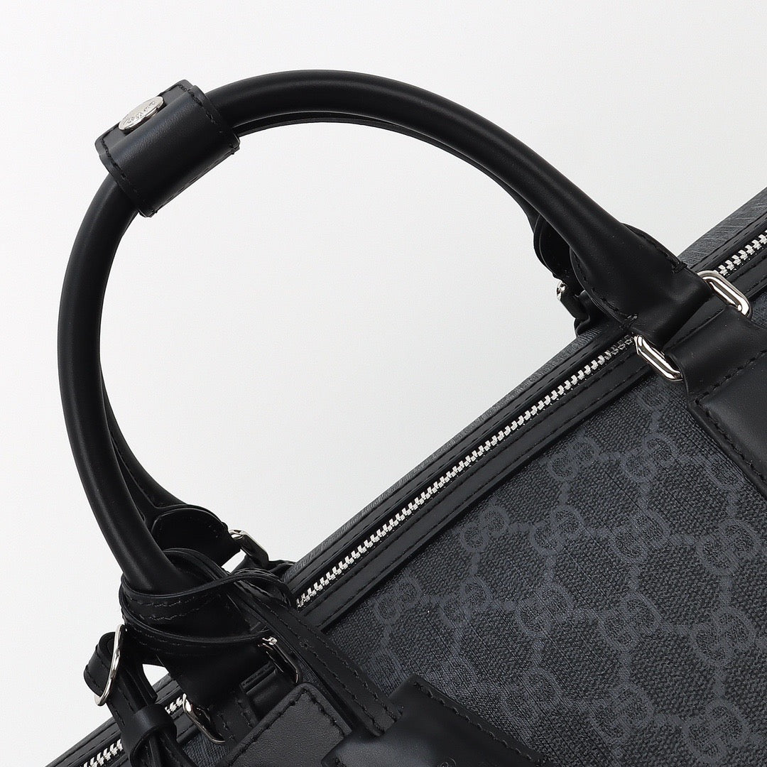 GG supreme travel bag