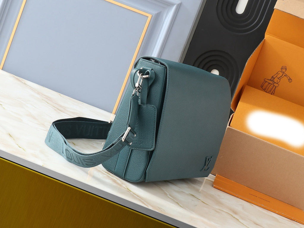 FASTLINE crossbody bag