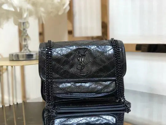 Niki Baby in Crinkled Vintage Leather