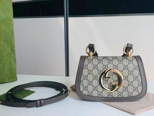 Blondie Shoulder Bag