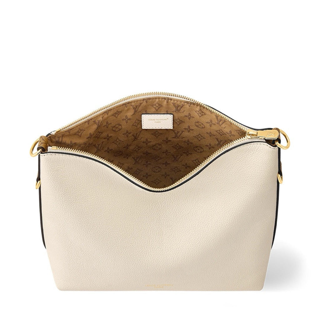 2026 Multipass Handbag in Vanilla White Fine Calfskin M29094