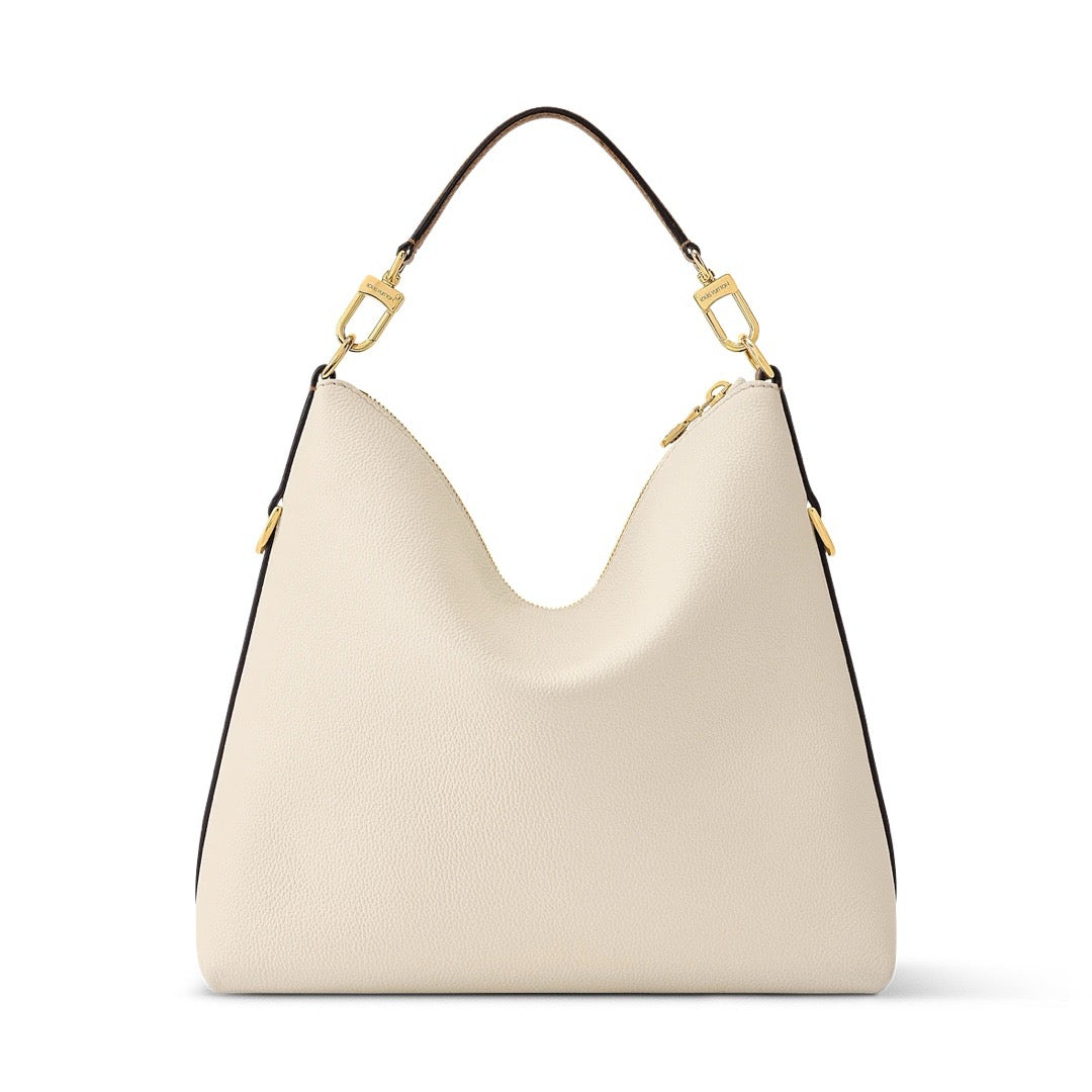 2026 Multipass Handbag in Vanilla White Fine Calfskin M29094