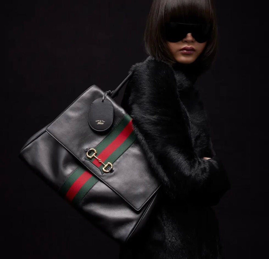 2026 Large Black Premium Leather Paparazzo Handbag 875019 AAGIQ 1053
