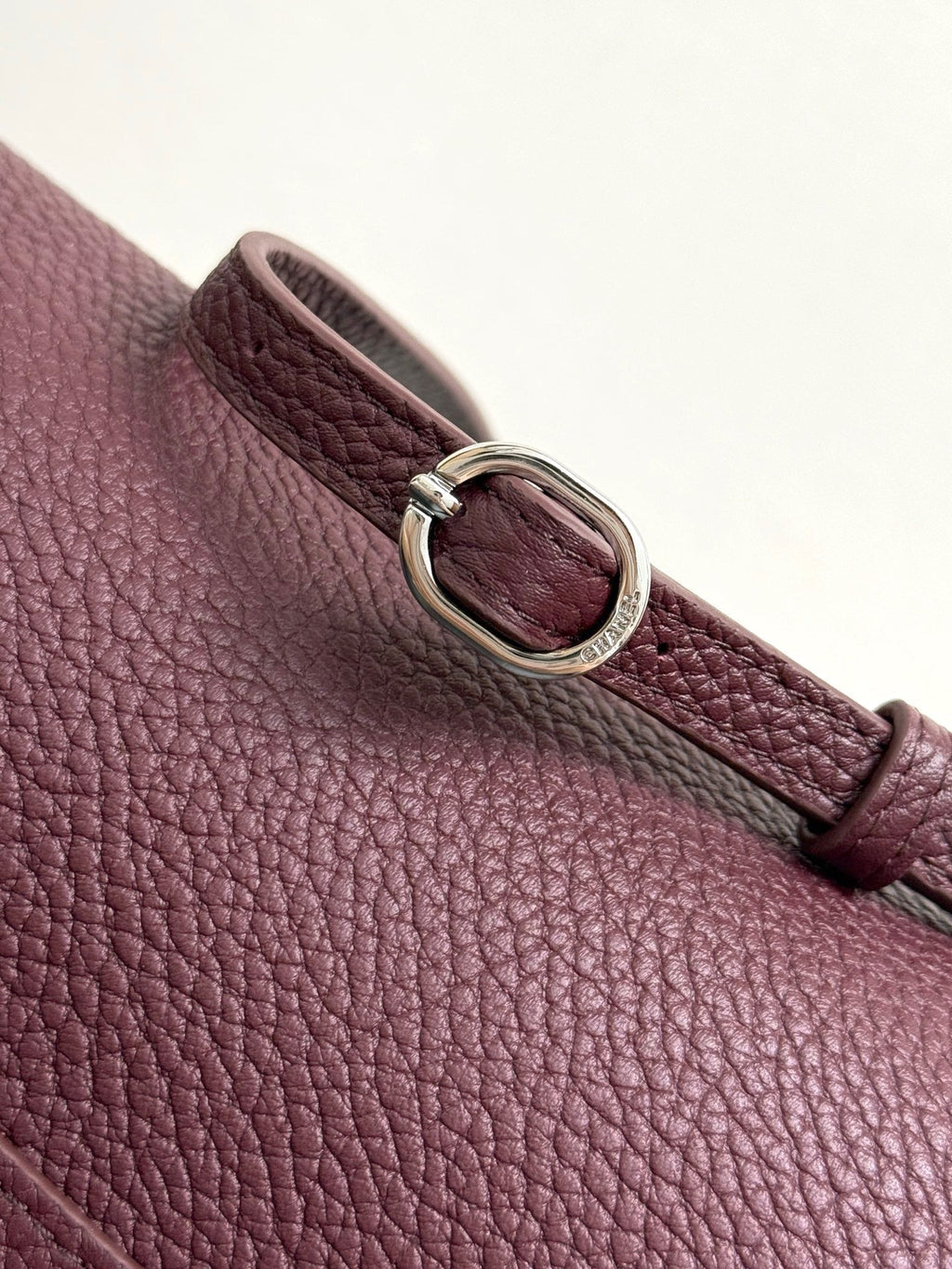 2026 Maxi Flapbag Large Flap Bag in Dark Burgundy Grained Calfskin AS6233-B24008-U8393