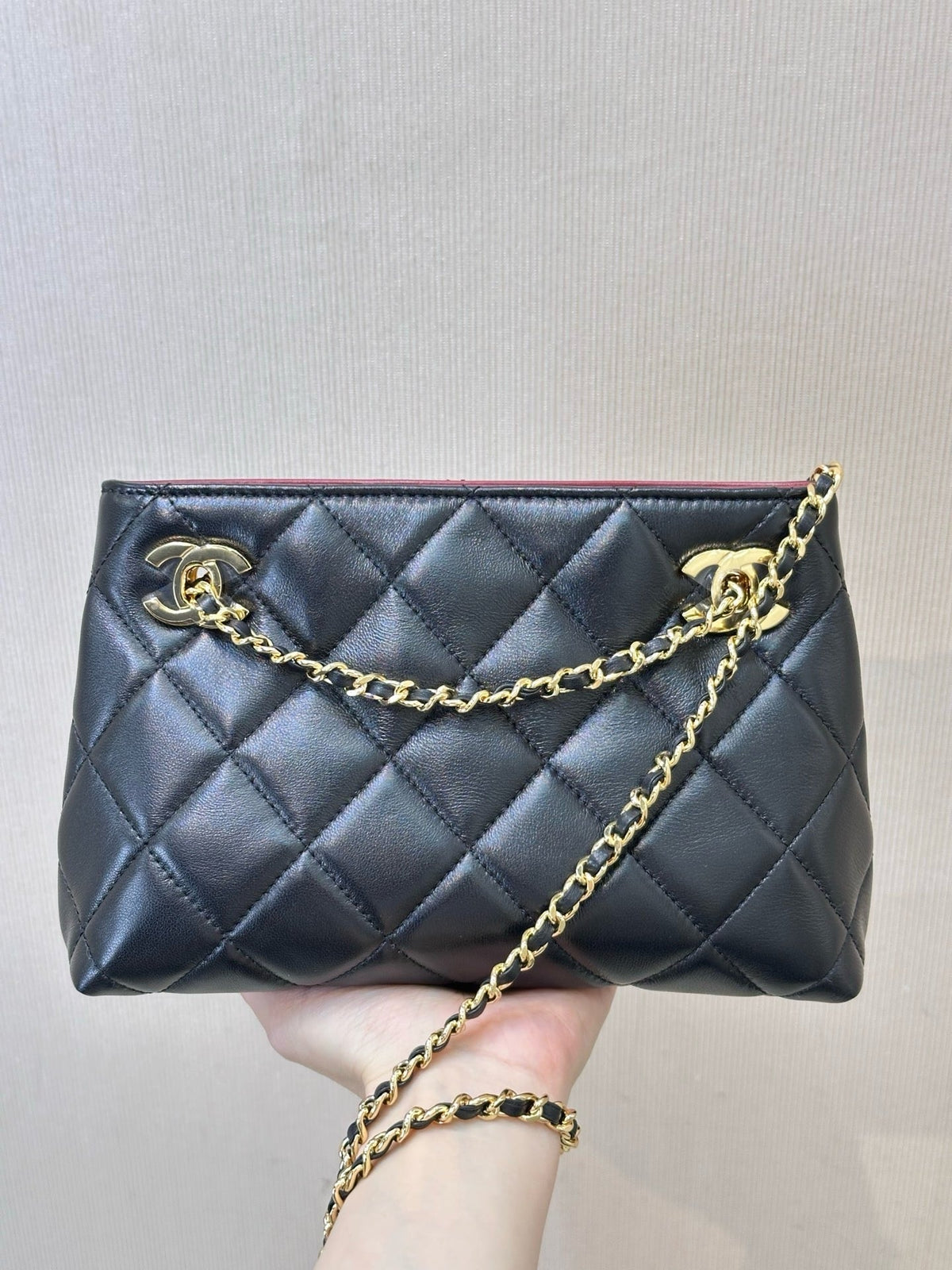 2026 Spring/Summer Collection Small Tote Bag in Black Fine Lambskin AS6248-B24030-94305