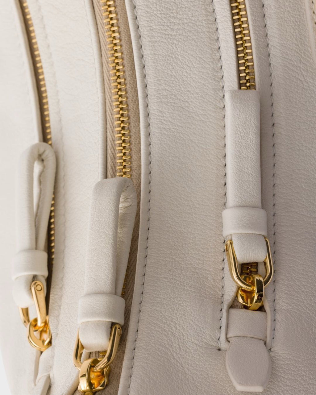 2026 Large White Leather Shoulder Bag 1BC228_2CYS_F0PG7_V_LVM