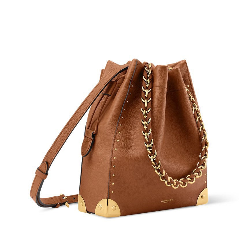 2026 Brown Grained Calfskin Noé Trunk Handbag M29131